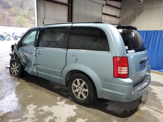 2010 Chrysler Town & Country Touring