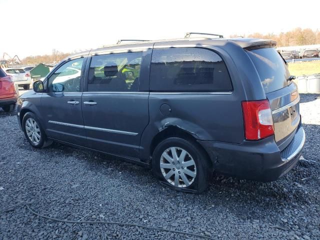 2016 Chrysler Town & Country Touring