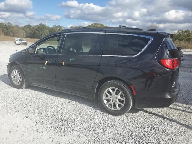 2020 Chrysler Voyager LXI