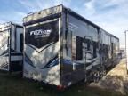 2015 Fuzi Camper