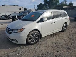 Carros salvage sin ofertas aún a la venta en subasta: 2015 Honda Odyssey Touring