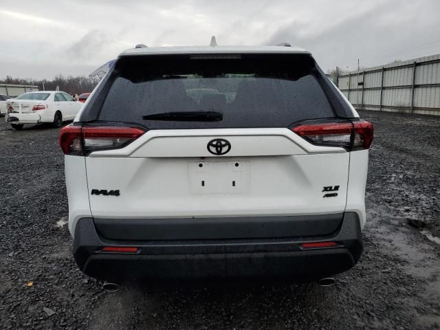 2021 Toyota Rav4 XLE