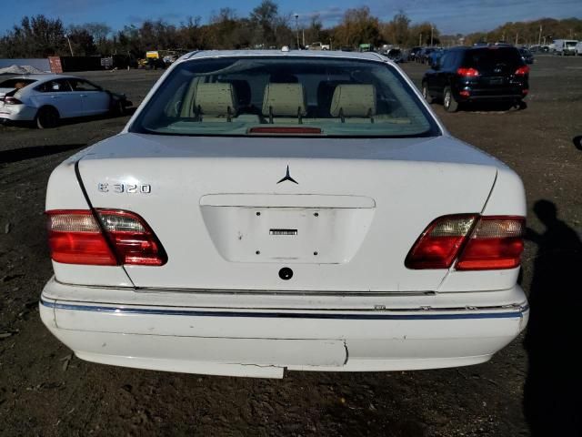 2002 Mercedes-Benz E 320