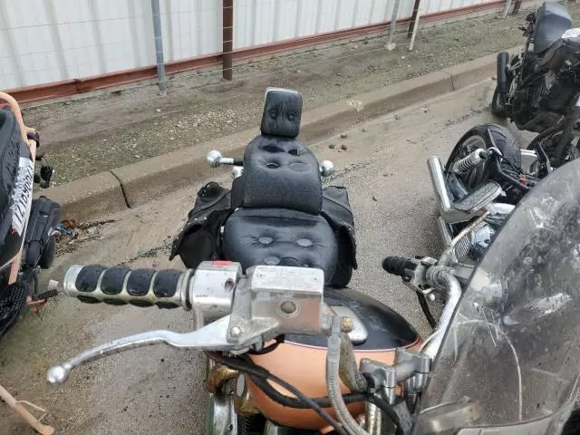 2000 Suzuki VS1400 GLP