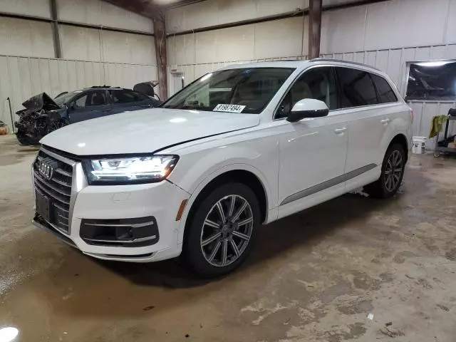 2019 Audi Q7 Premium Plus