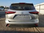 2020 Toyota Highlander L