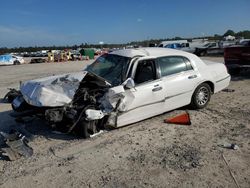 Salvage cars for sale at Houston, TX auction: 2000 Lincoln Town Car Signature