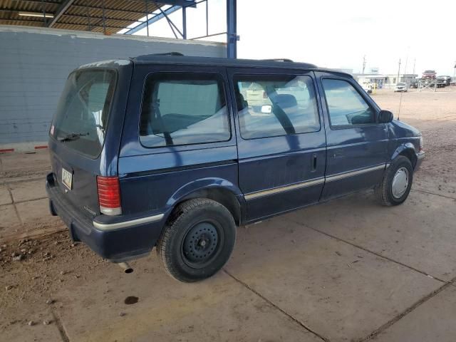 1993 Plymouth Voyager