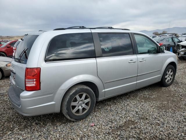 2010 Chrysler Town & Country Touring