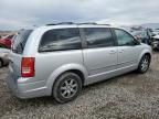 2010 Chrysler Town & Country Touring