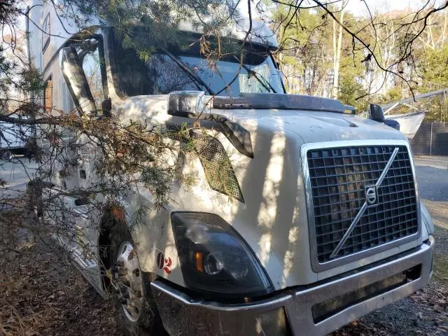 2017 Volvo VN VNL