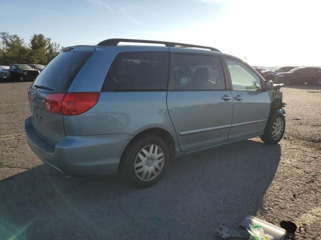 2009 Toyota Sienna CE