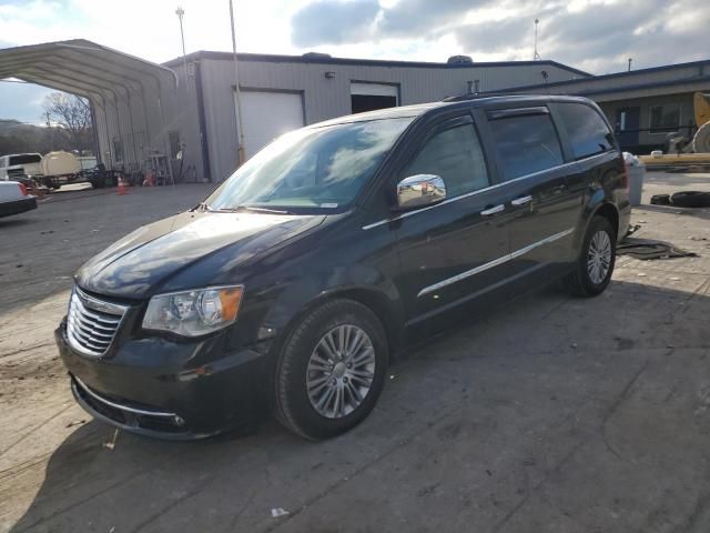 2015 Chrysler Town & Country Touring L