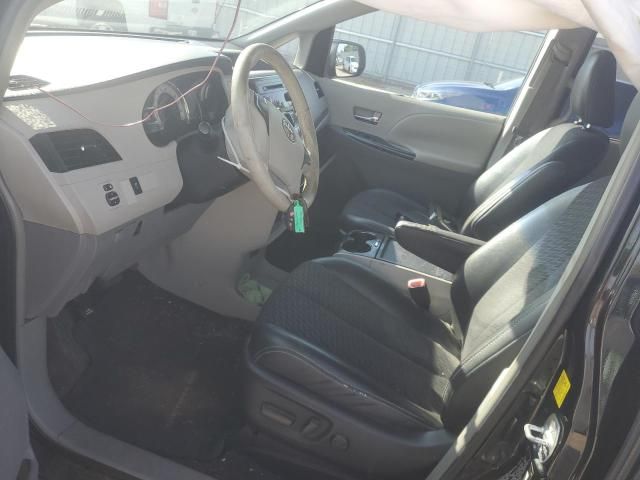 2011 Toyota Sienna Sport