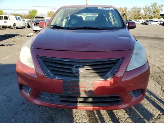 2013 Nissan Versa S