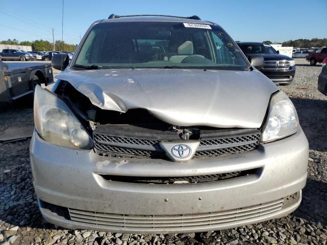 2005 Toyota Sienna CE