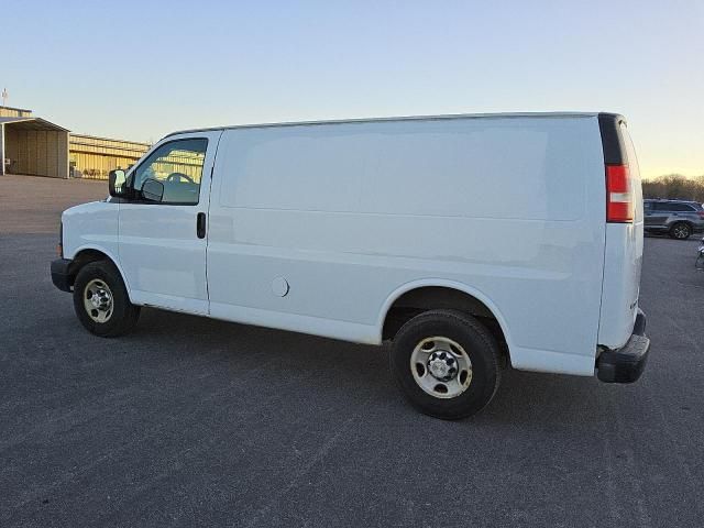 2013 Chevrolet Express G2500