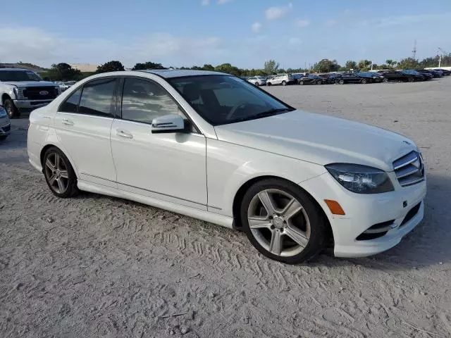 2011 Mercedes-Benz C300