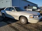 2005 Lincoln Town Car Signature