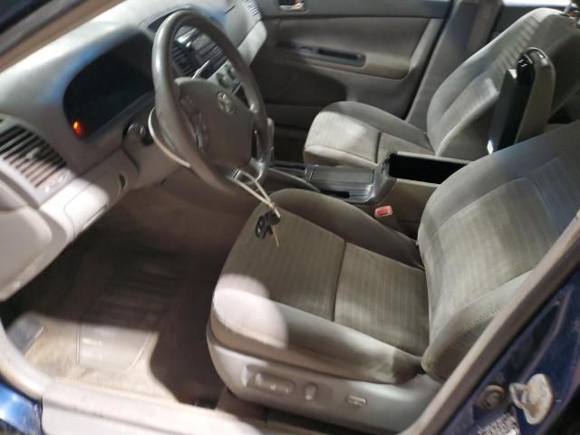 2005 Toyota Camry LE