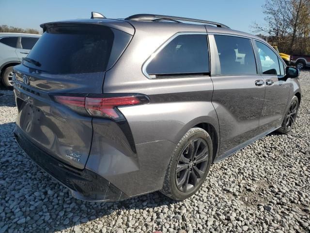 2021 Toyota Sienna XSE