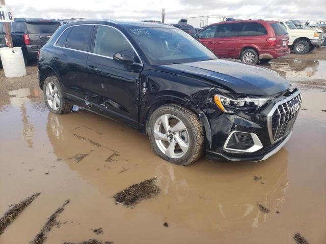 2021 Audi Q3 Premium 40