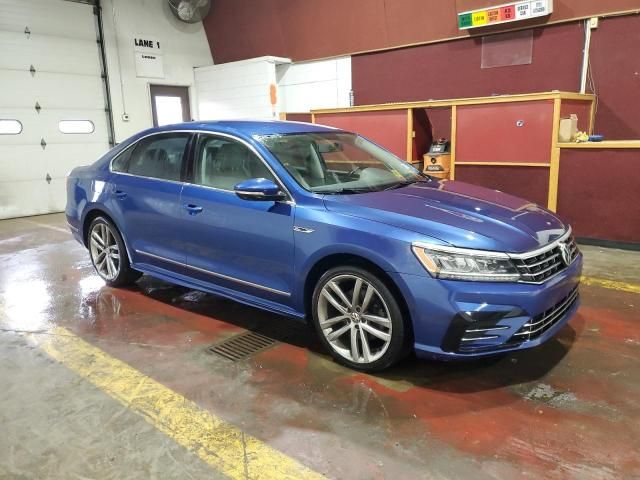 2017 Volkswagen Passat R-Line