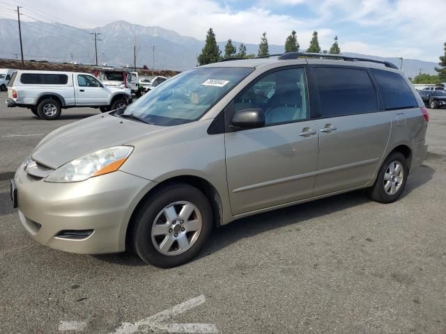 2008 Toyota Sienna CE