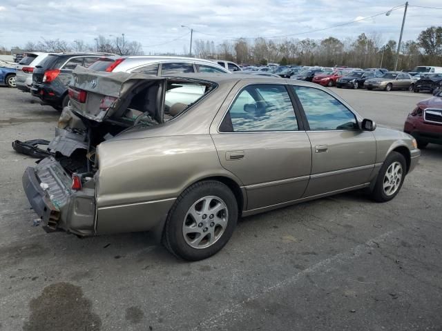 1999 Toyota Camry LE