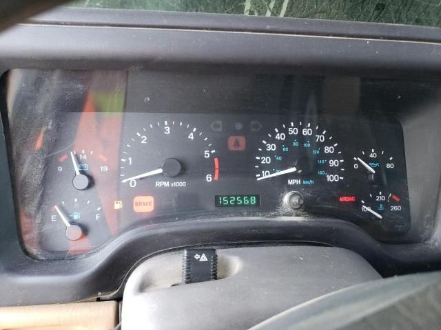 1998 Jeep Wrangler / TJ Sahara