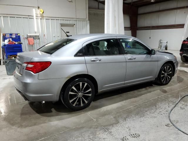 2014 Chrysler 200 Touring