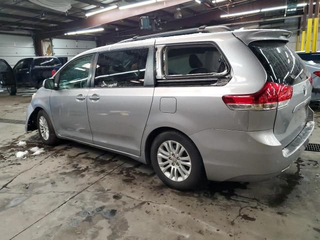 2011 Toyota Sienna XLE