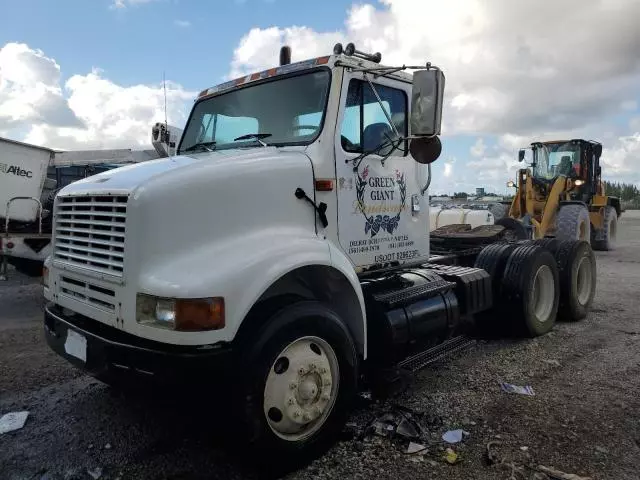 1995 International 8000 8100