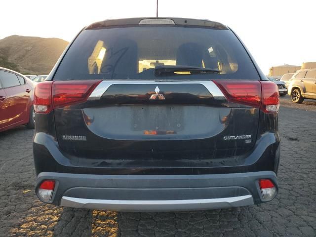 2016 Mitsubishi Outlander SE