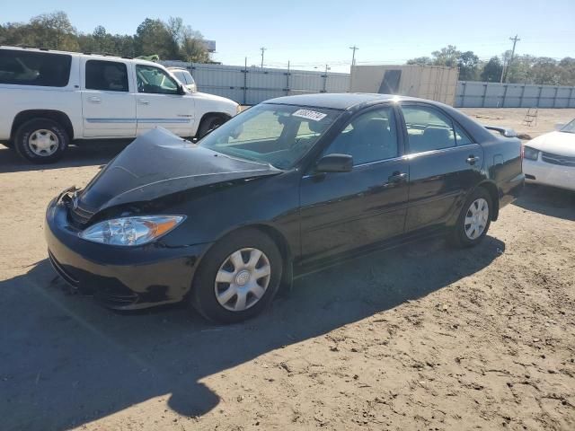 2004 Toyota Camry LE