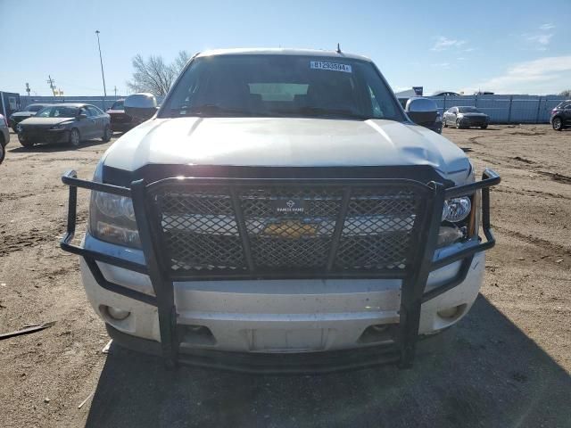 2014 Chevrolet Suburban K1500 LTZ