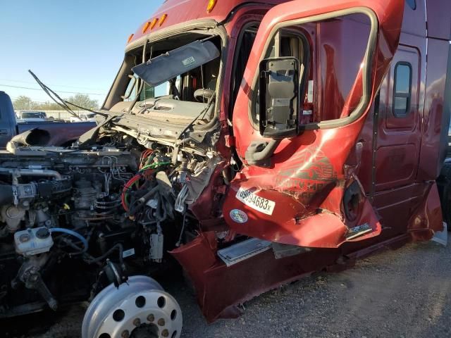 2015 Freightliner Cascadia 125