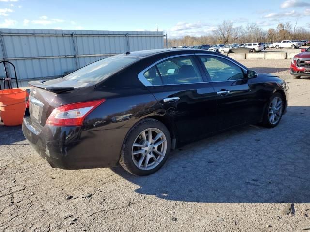 2010 Nissan Maxima S