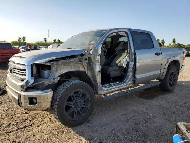 2017 Toyota Tundra Crewmax SR5