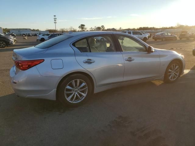 2016 Infiniti Q50 Premium