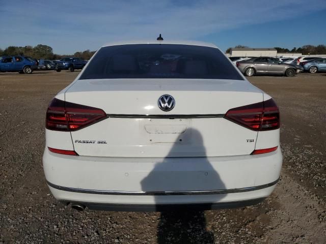 2017 Volkswagen Passat SEL Premium