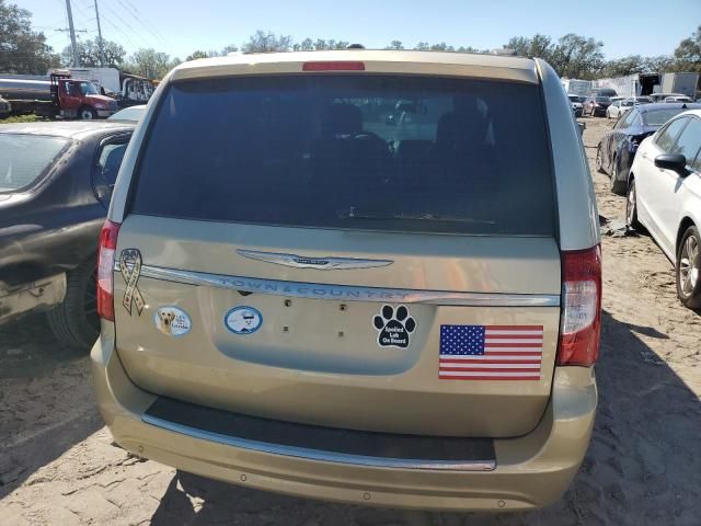 2011 Chrysler Town & Country Limited