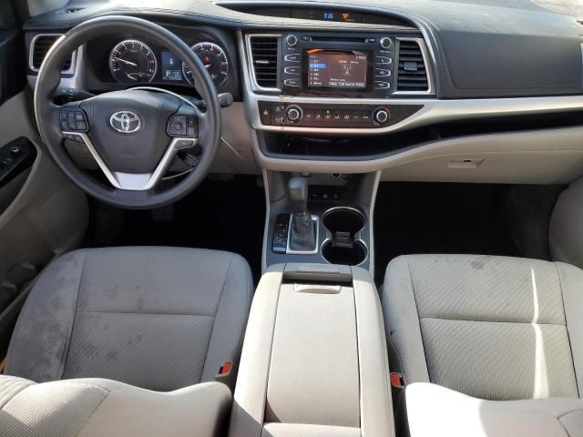 2016 Toyota Highlander LE