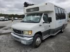 2003 Ford Econoline E450 Super Duty Cutaway Van