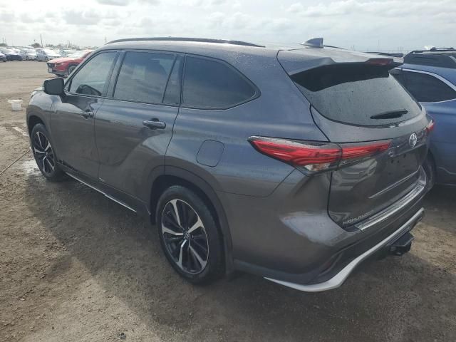 2022 Toyota Highlander XSE