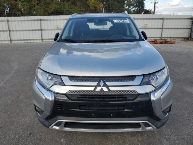 2020 Mitsubishi Outlander SE