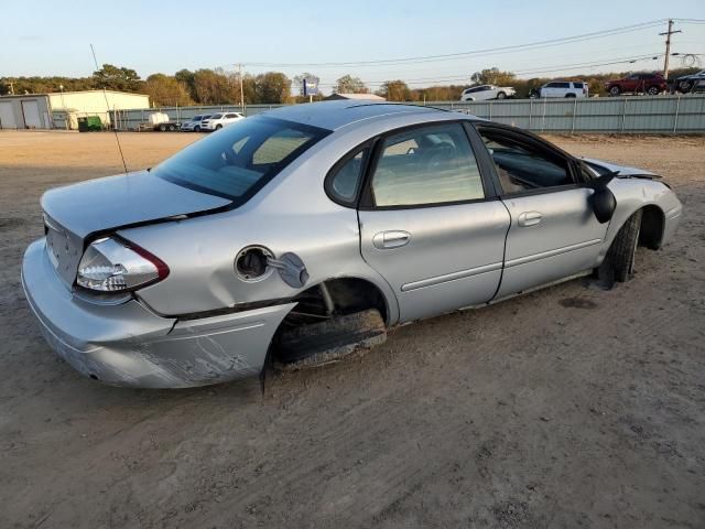 2005 Ford Taurus SE