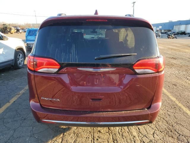 2018 Chrysler Pacifica Touring L Plus