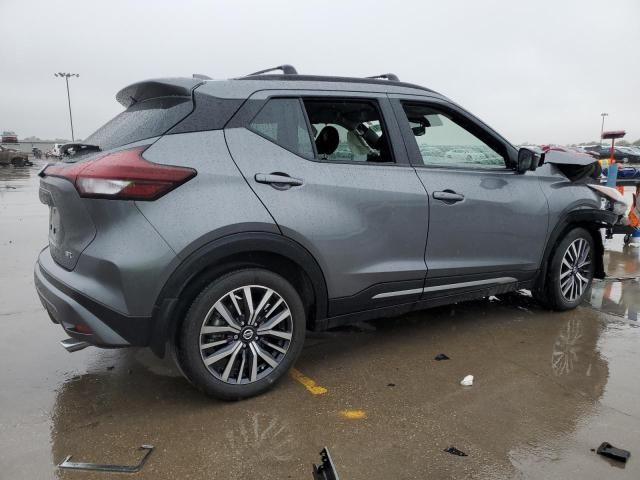 2021 Nissan Kicks SR