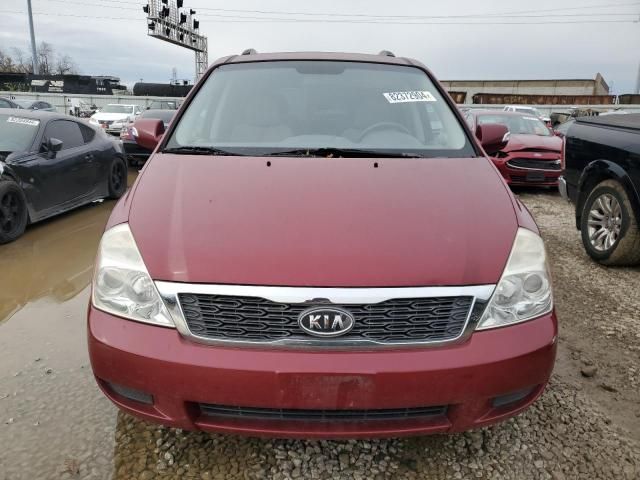 2011 KIA Sedona LX